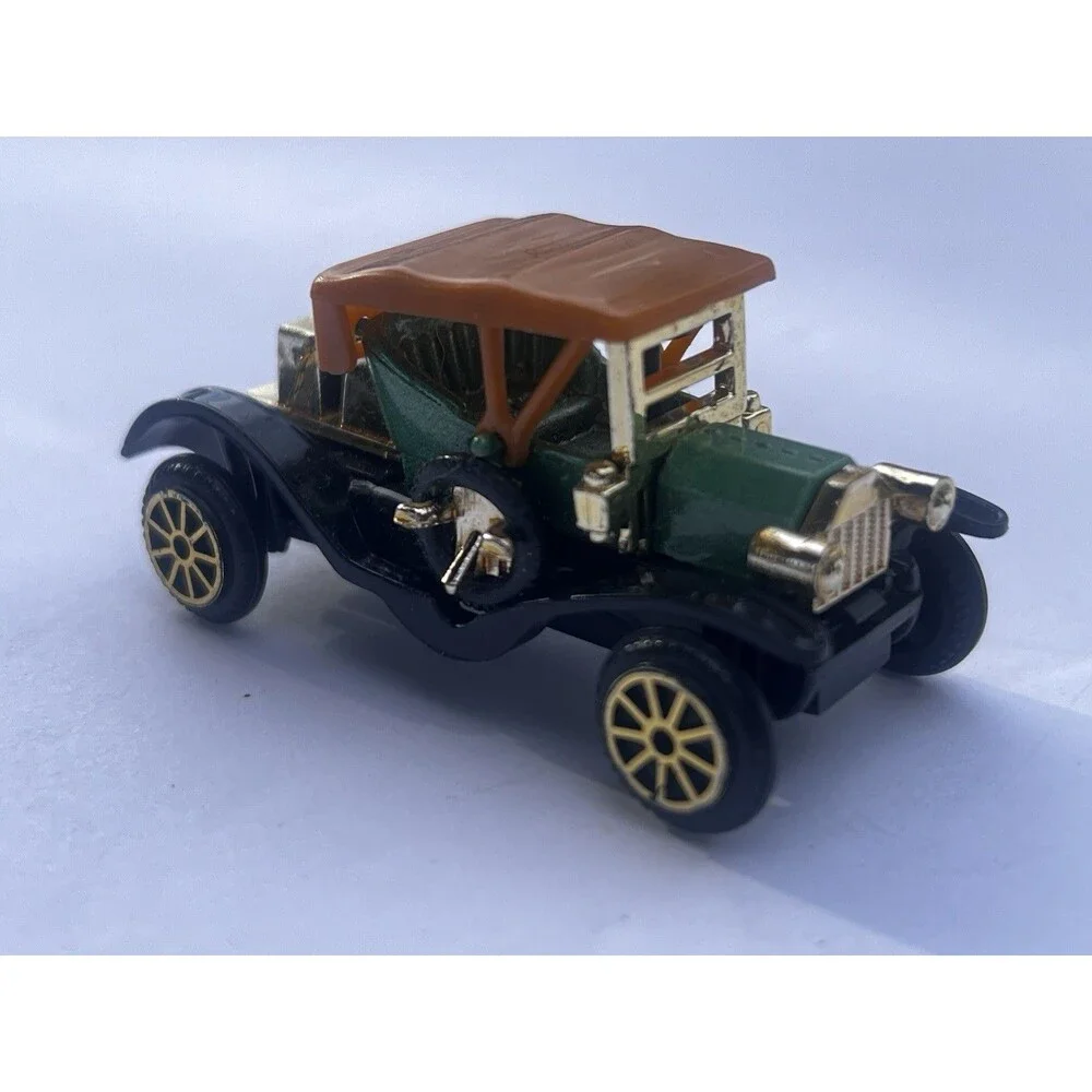 1910 Ford Model T Miniature Diecast Car Green Black No.304 Collectible
